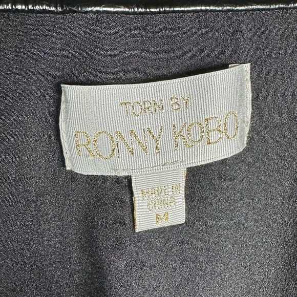 Torn by Ronny Kobo Croc- Embossed Faux Leather Mini Skirt- Size Medium - Picture 8 of 8